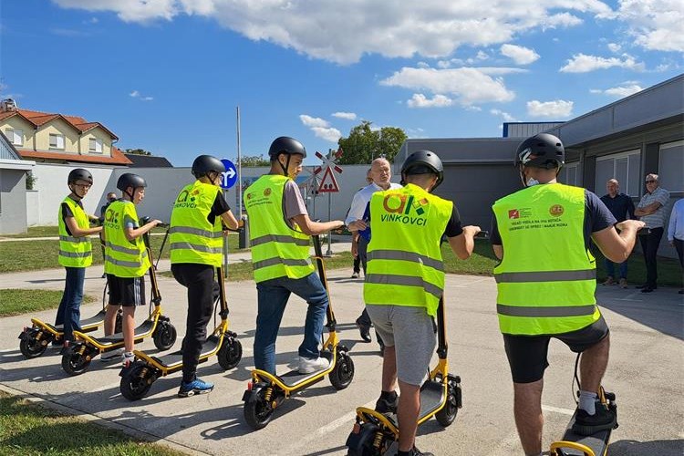 Slika /PU_VS/20250916_122254.jpg