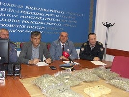 Slika PU_VS/Droga/pressica/naslovna.JPG